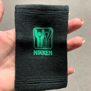 Nikken Kenkotherm Wrist Wrap.